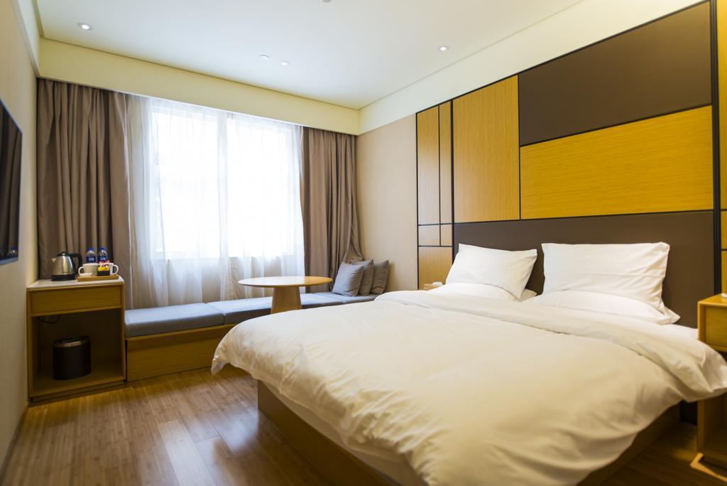 เจไอ โฮเต็ล เซี่ยงไฮ้ หงเฉียว อู๋จงโร้ด Hotel ภายนอก รูปภาพ