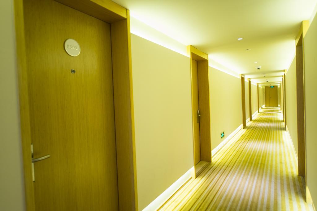 เจไอ โฮเต็ล เซี่ยงไฮ้ หงเฉียว อู๋จงโร้ด Hotel ภายนอก รูปภาพ